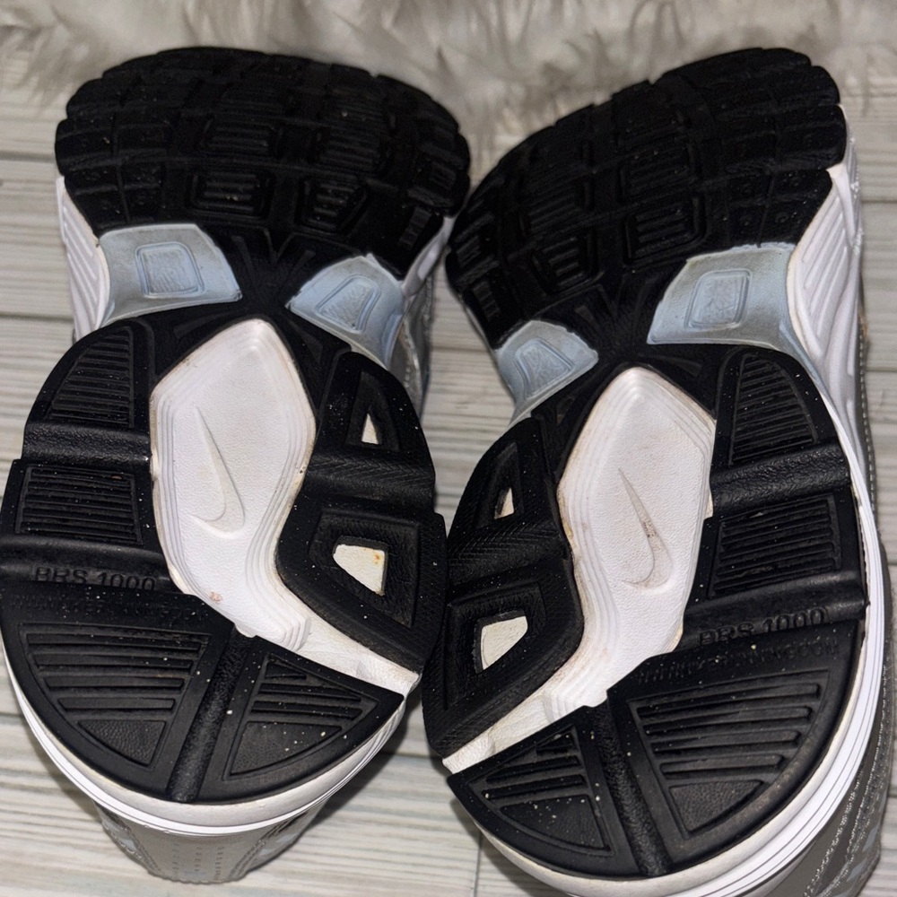 Nike Initiator Metallic Silver Ice Blue Sneakers Athlesuire Women’s Size 10 - Picture 9 of 10